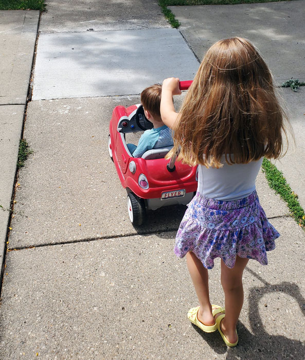 Lauren and Andrew's children, Jay and Mara, are living happy, healthy lives thanks to specialized rare disease care from Children’s Wisconsin.