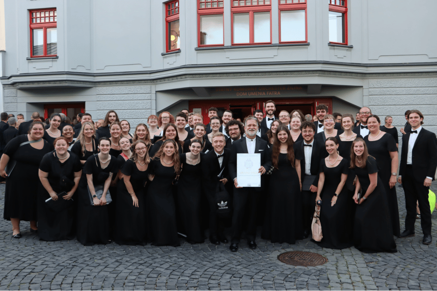 members of IWU Collegiate Choir with Scott Ferguson in Slovakia